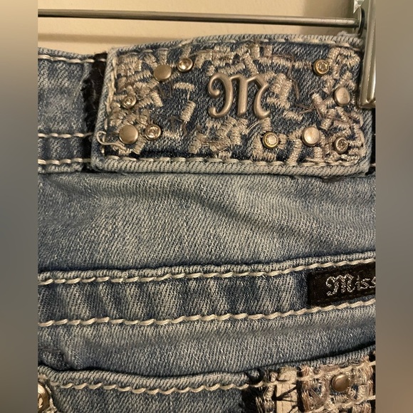 Miss Me Signature Skinny Jean Distressed Size 29 - Picture 8 of 16